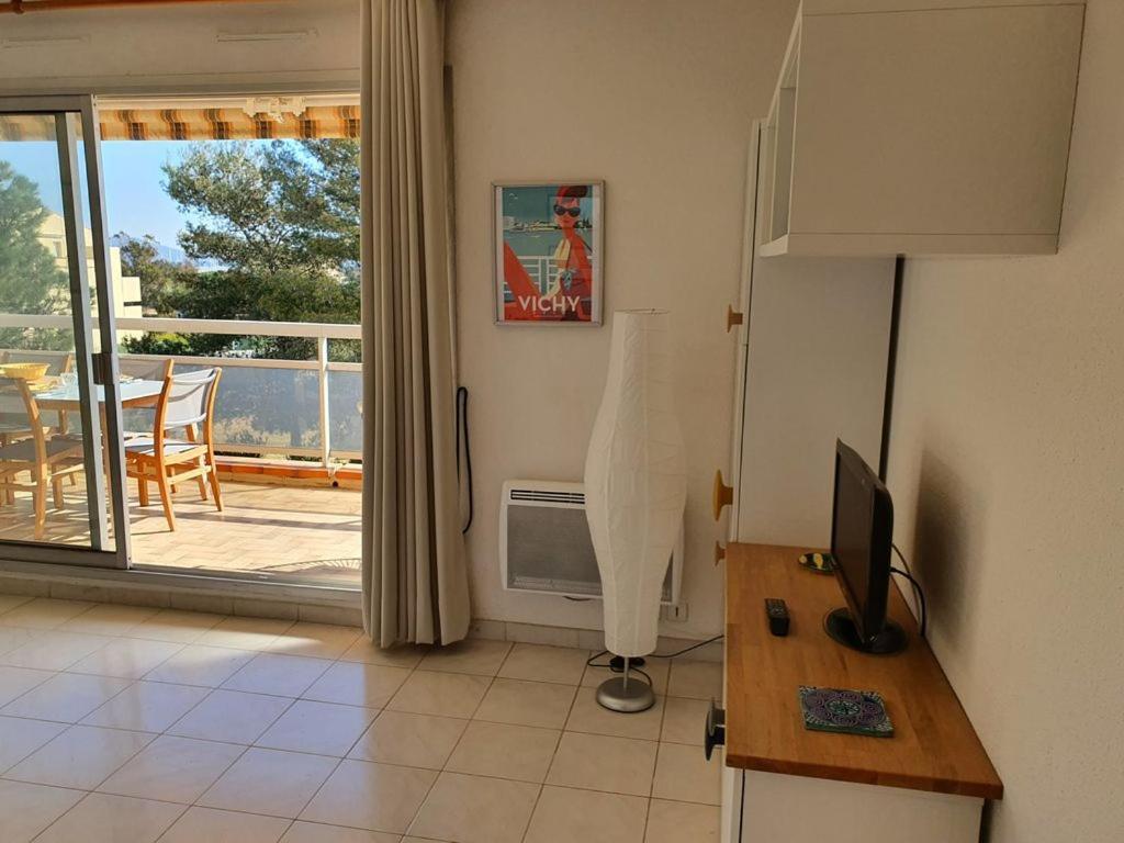 Appartement Bormes-les-Mimosas Esterno foto