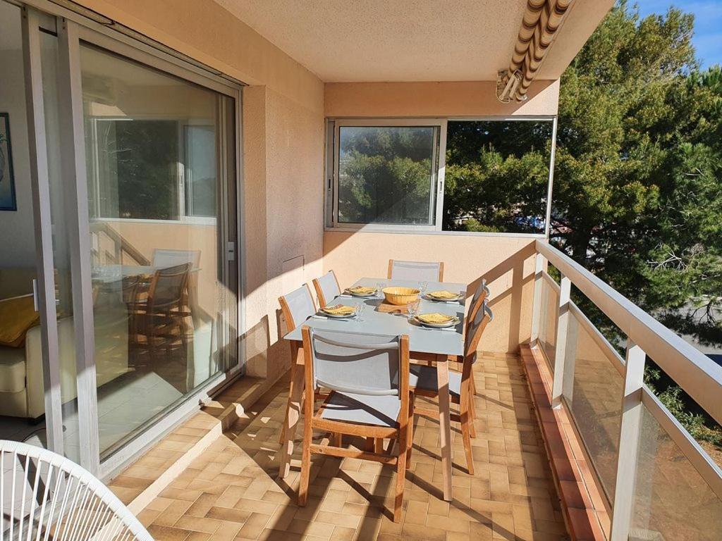 Appartement Bormes-les-Mimosas Esterno foto